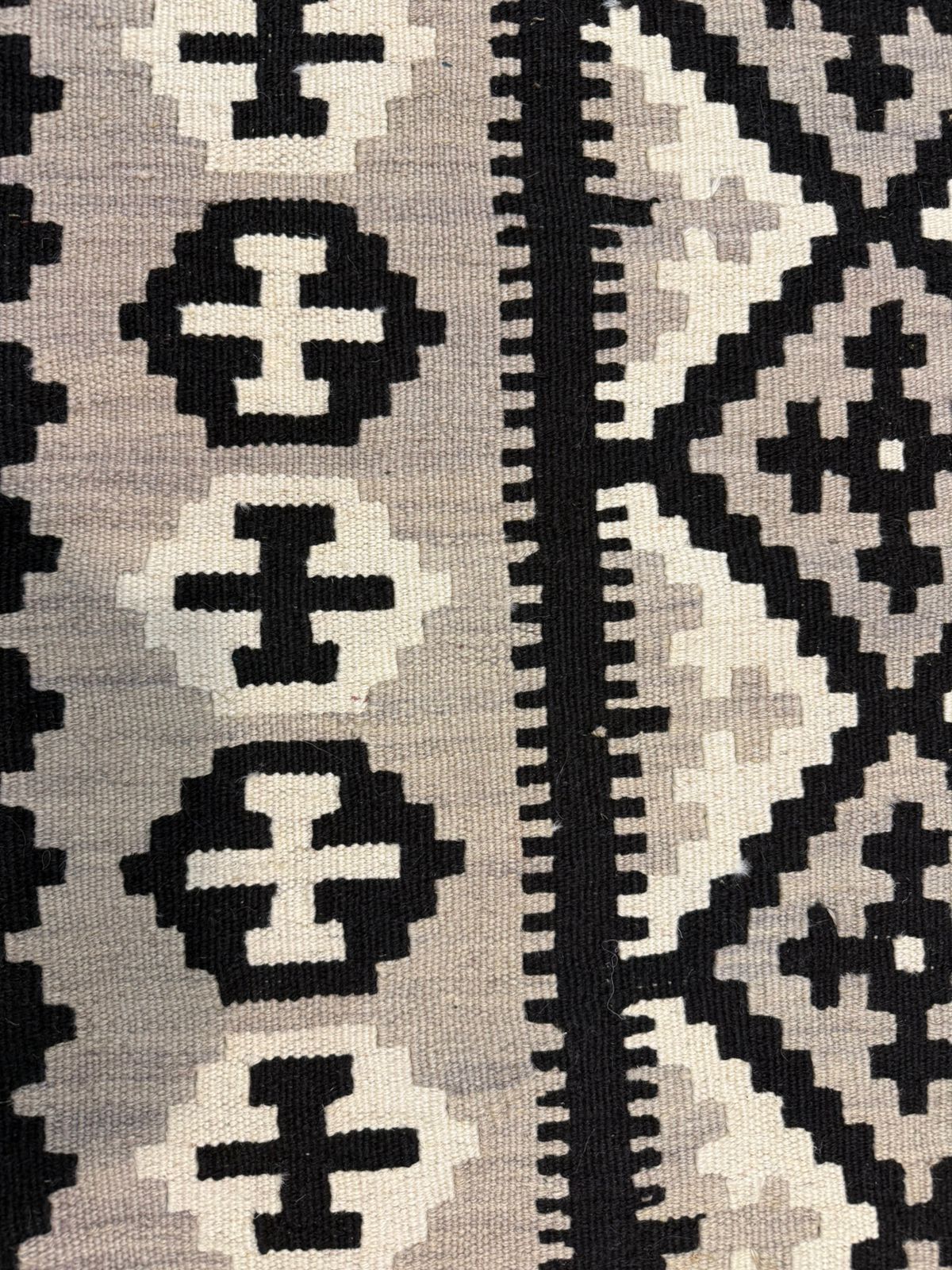 Handmade Azerbaijani Kilim Rug 145×95 cm | Natural Wool Tribal Rug | 49 OMR